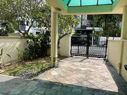 Barker Road (D11), Terrace #457034151